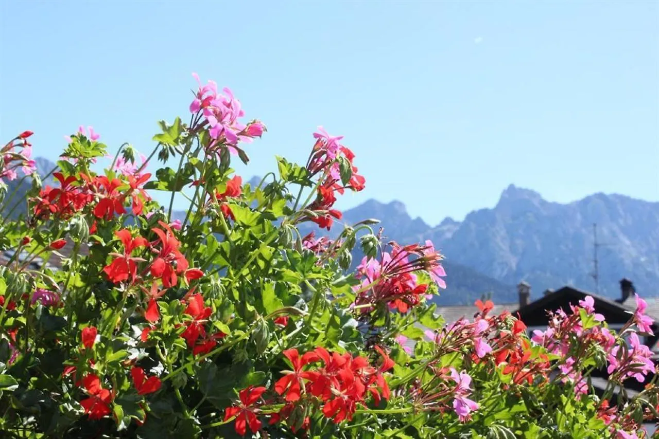 Gaestehaus Haller Krün 0*,  Německo
